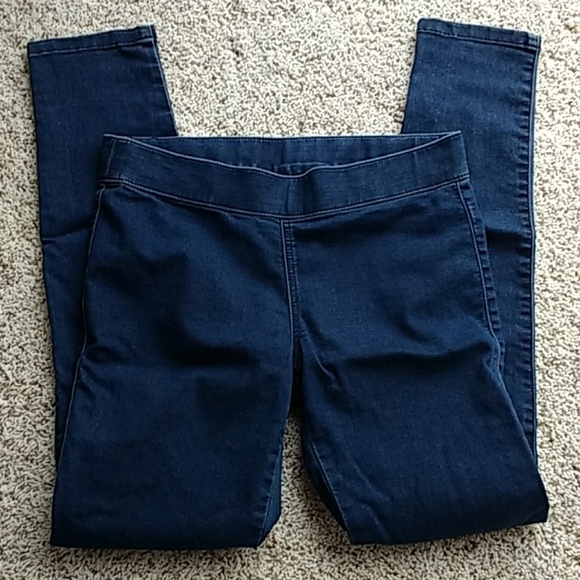 New York and Company pull on jeans size Small - Picture 2 of 4